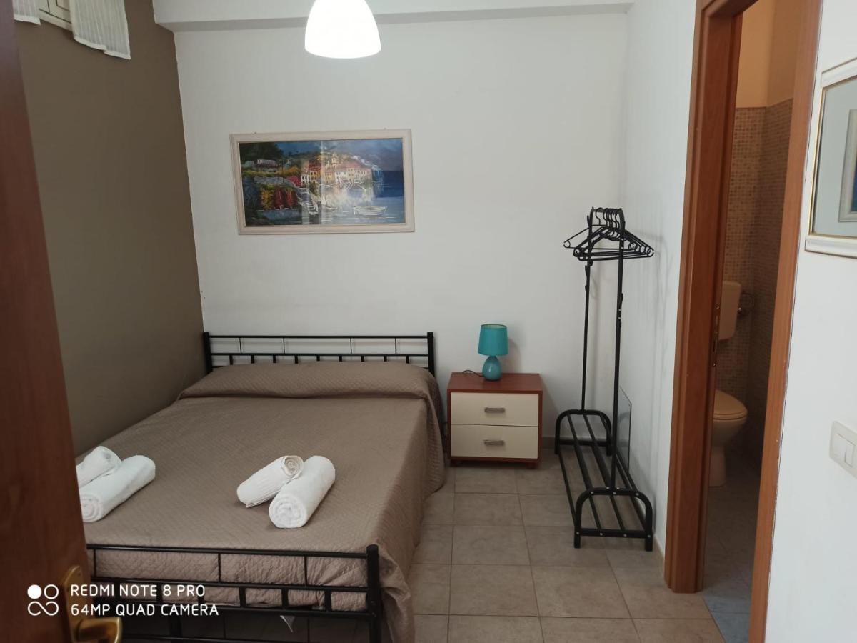 La Rosa Antica Bed and Breakfast Caltagirone Buitenkant foto