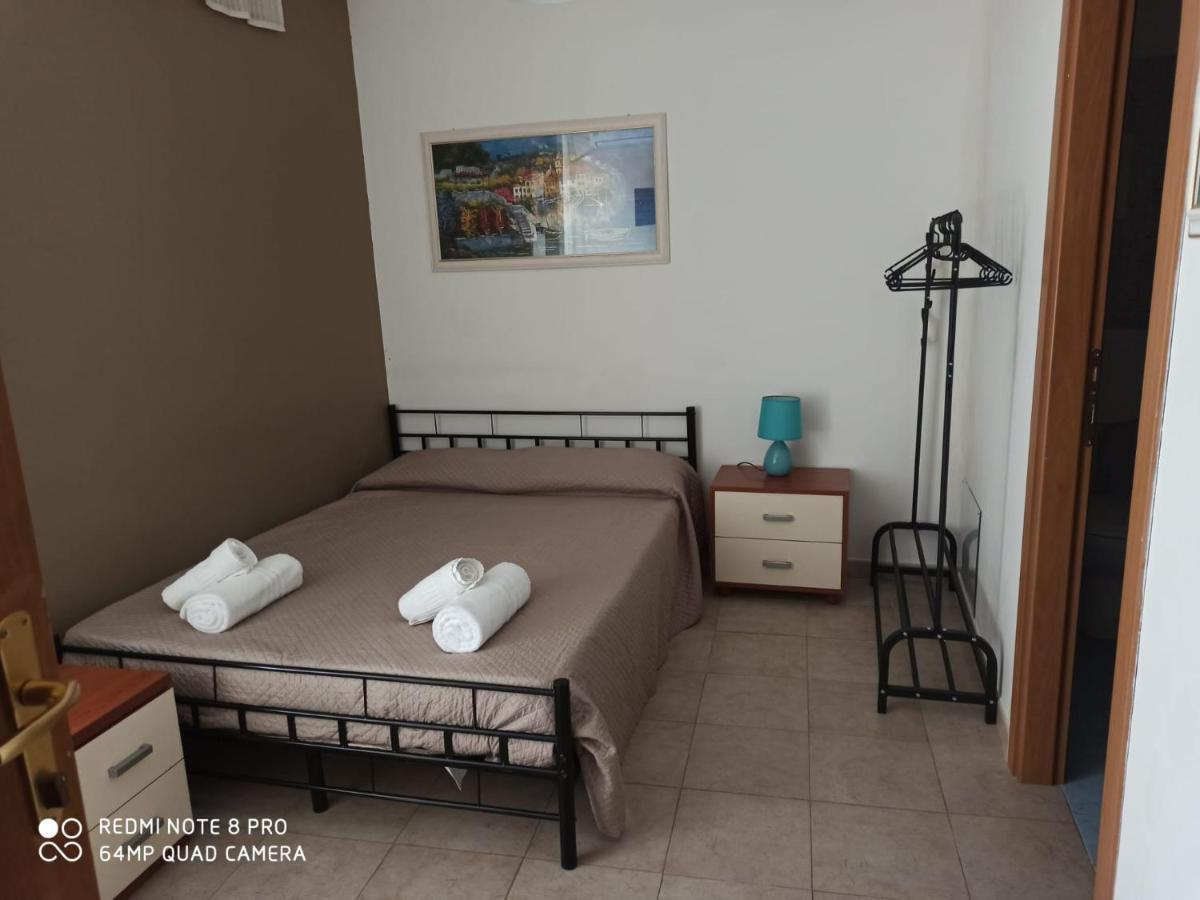 La Rosa Antica Bed and Breakfast Caltagirone Buitenkant foto