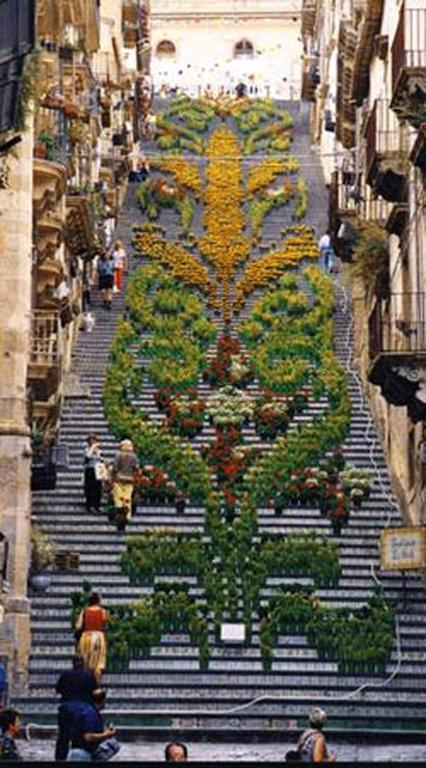 La Rosa Antica Bed and Breakfast Caltagirone Buitenkant foto